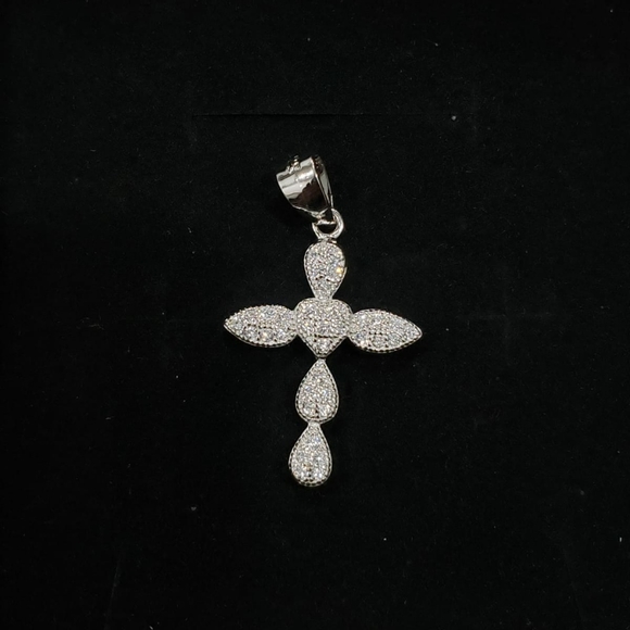 Cross pendant - Picture 1 of 1